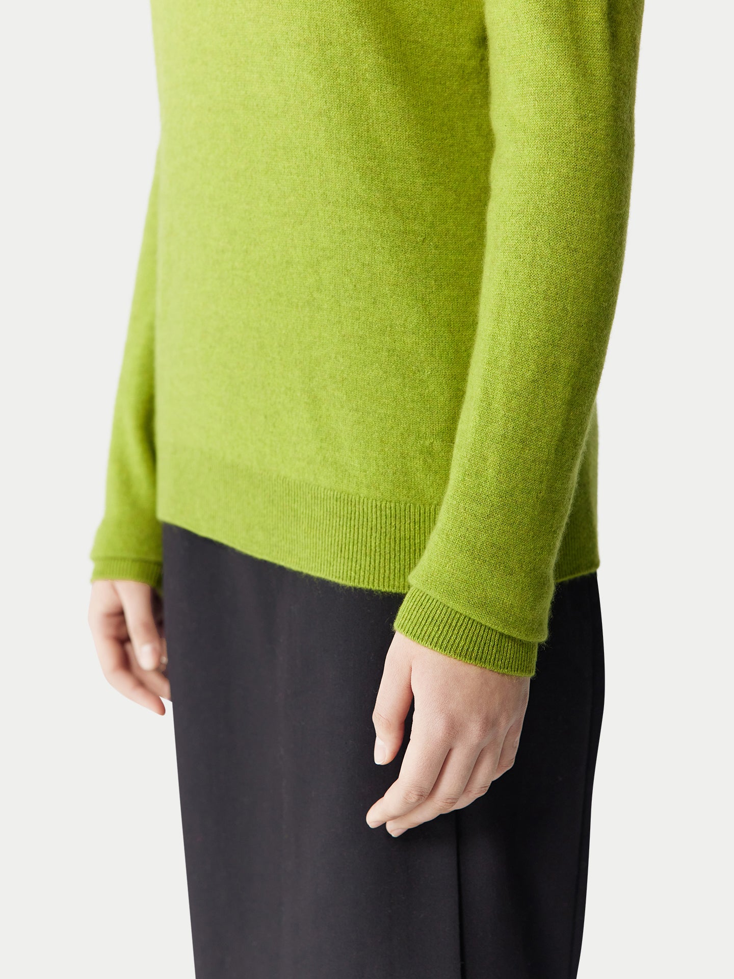 Essential Cashmere Crewneck Jumper