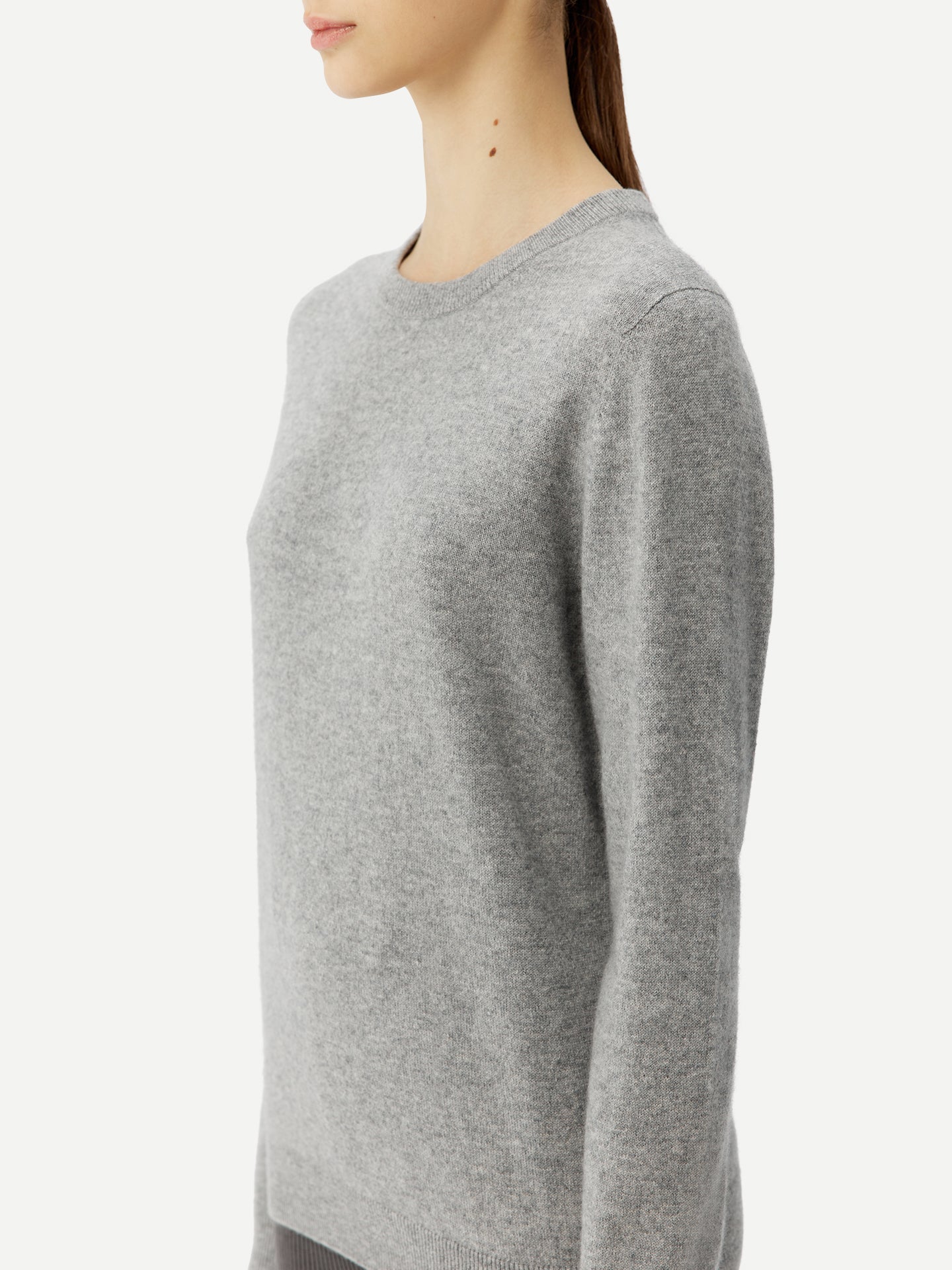 Essential Cashmere Crewneck Jumper