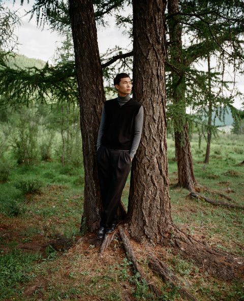 Men's Timeless V-Neck Cashmere Vest, editorial photo