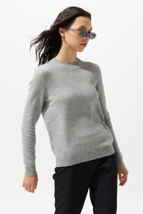 Women's Essential Cashmere Crewneck Jumper, editorial photo