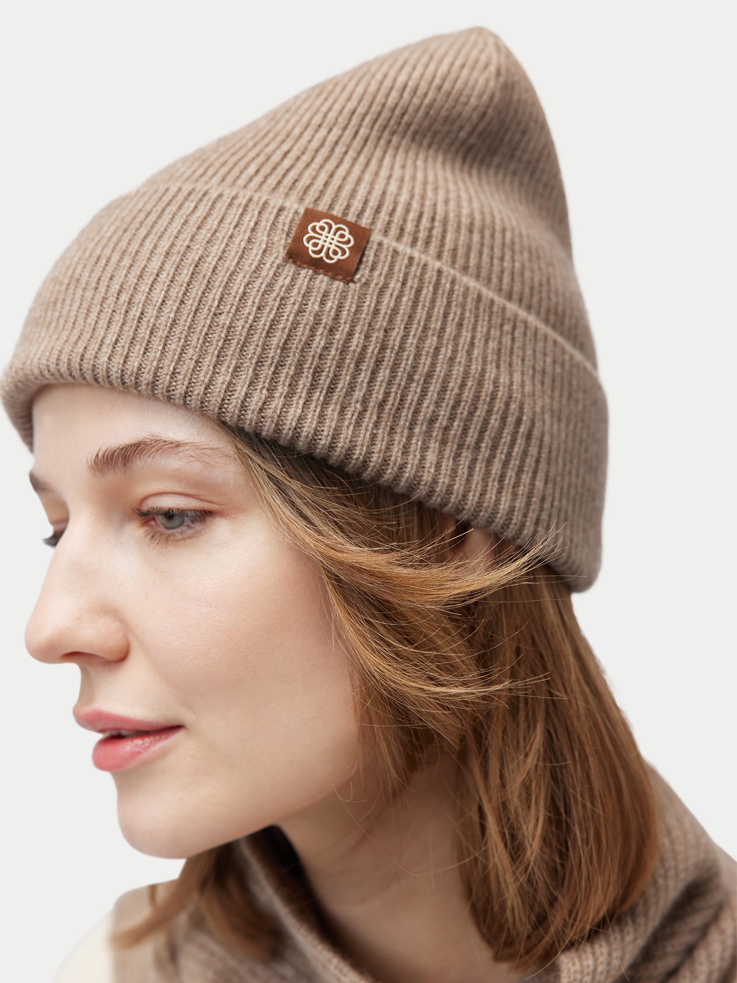 Knitted 100% Cashmere Rib Beanie unisex | GOBI Cashmere