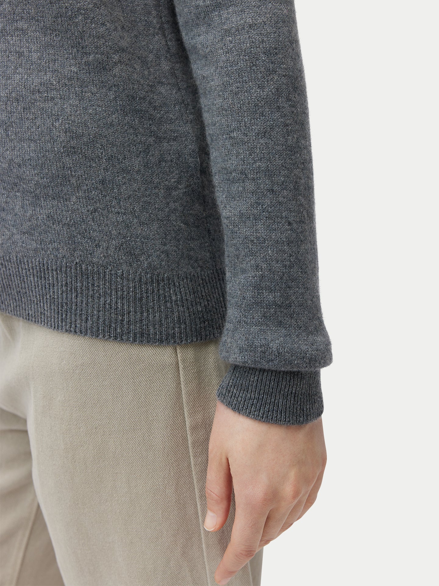 £ 99 Cashmere Hat & Sweater Set