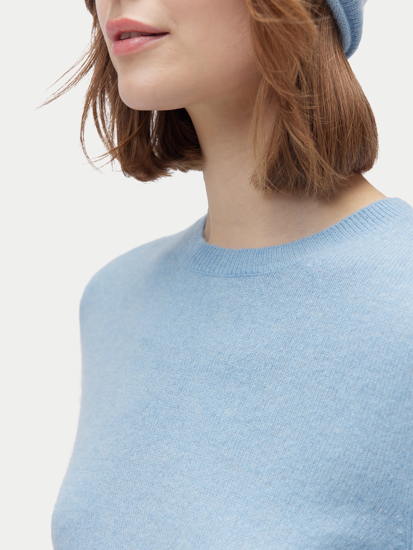 £ 99 Cashmere Hat & Sweater Set