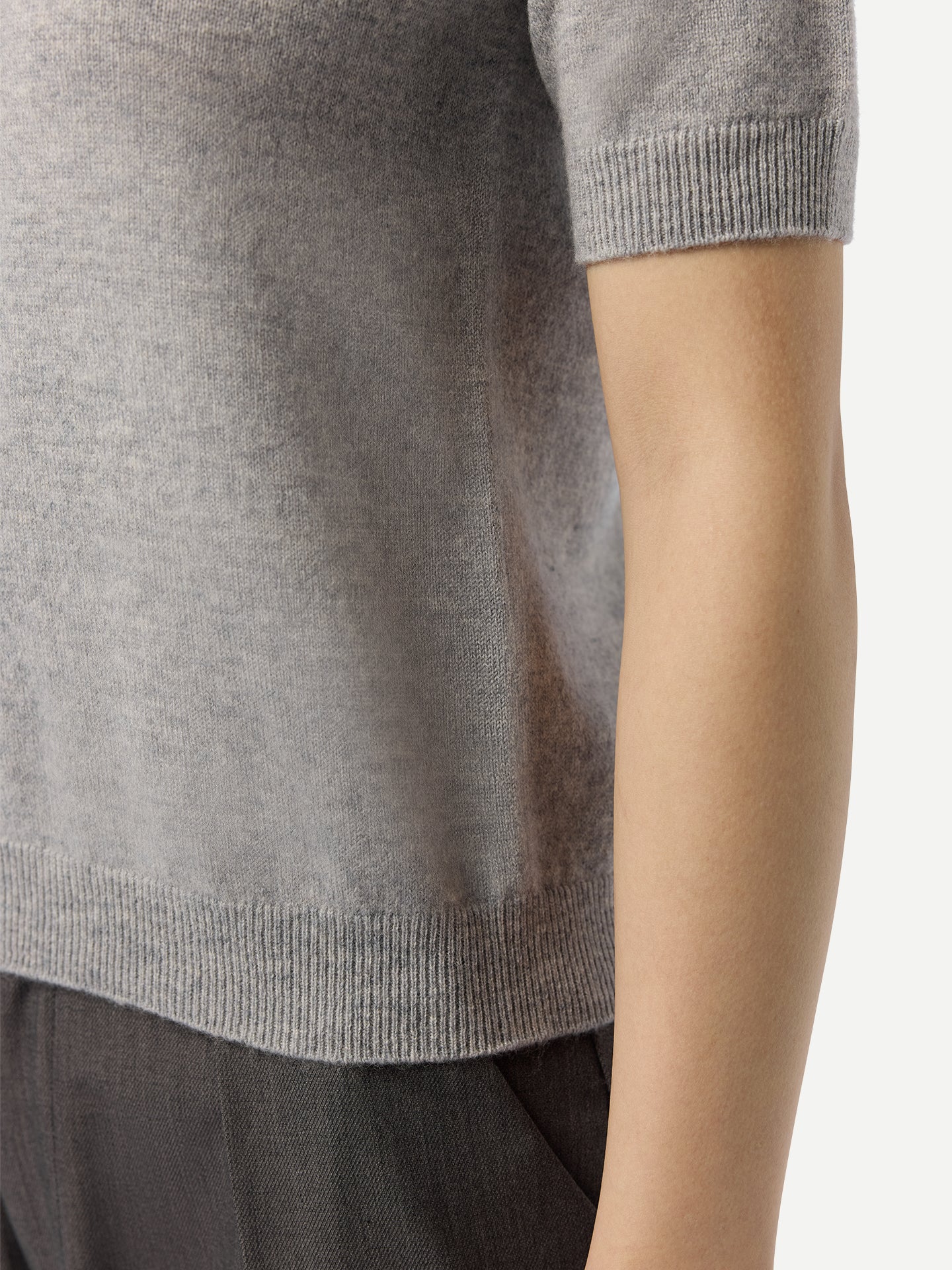 Short-Sleeve Cashmere Jumper