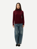 Women's Fold-Over Turtleneck Cashmere Jumper | GOBI UK #color_zinfandel