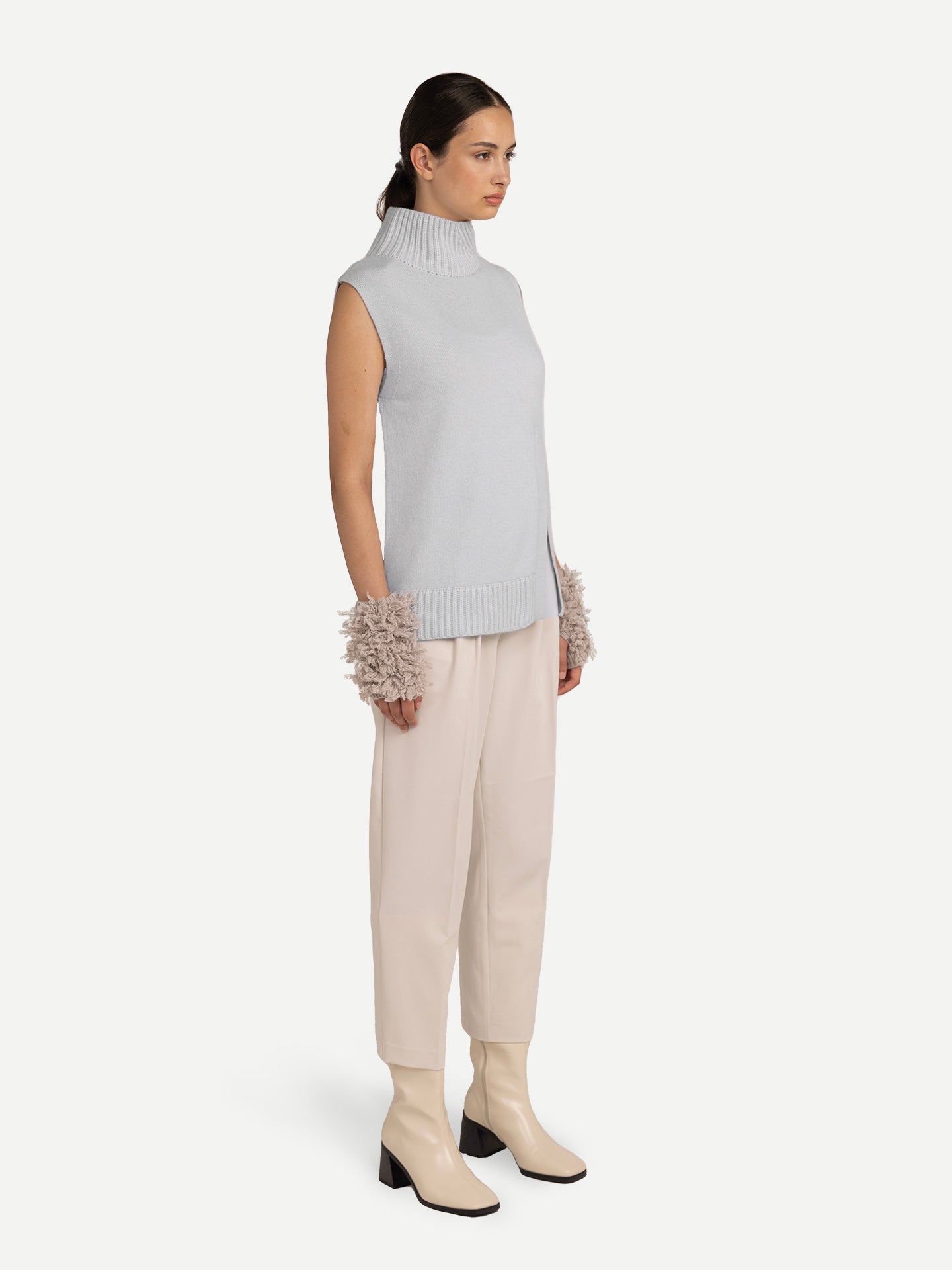 Women's Cut-Out Cashmere Vest Silver Birch - Gobi Cashmere