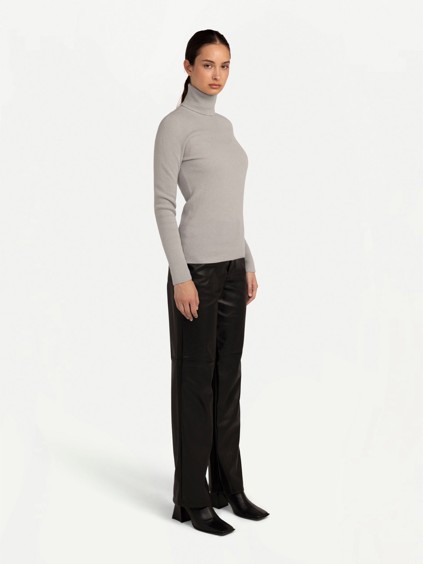 High-Neck Cashmere Turtleneck