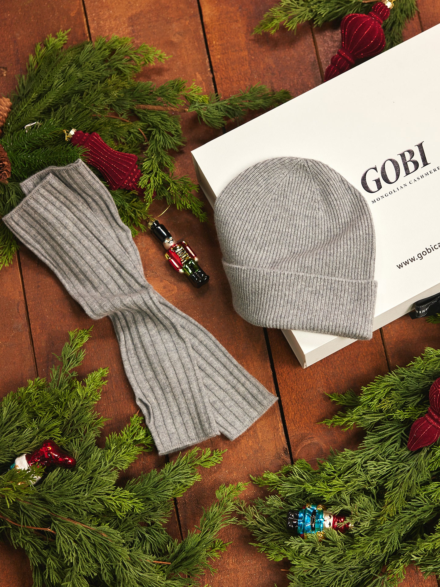 Cashmere Hat & Gloves set