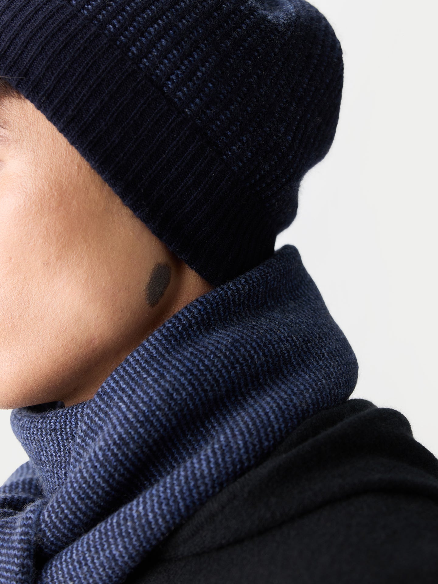 Cashmere Reversible Scarf