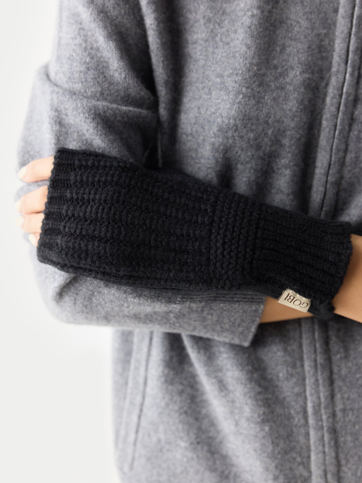 Rib-Knit Cashmere Gloves