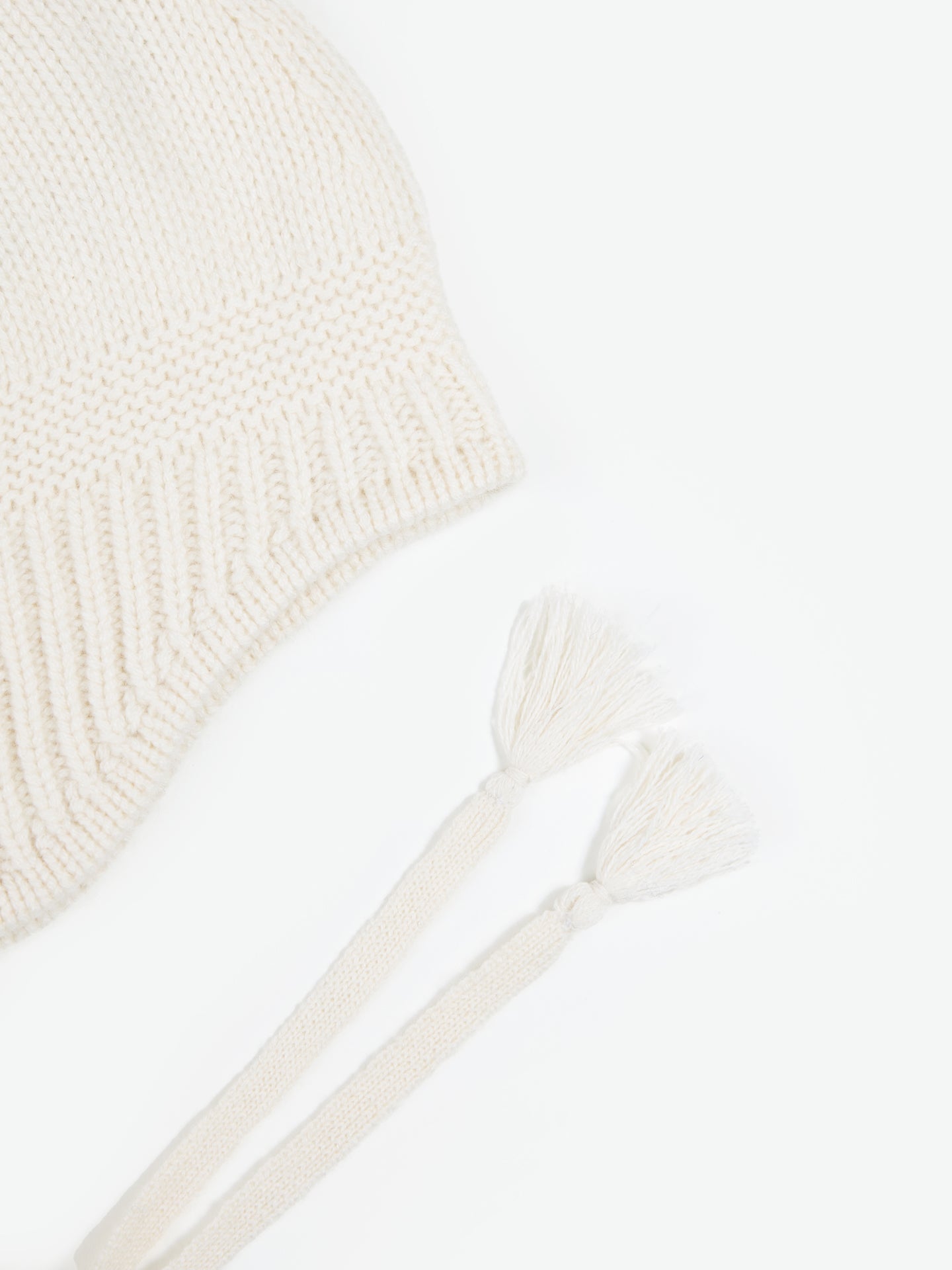 Ultimate Warmth Knit Tie Hat