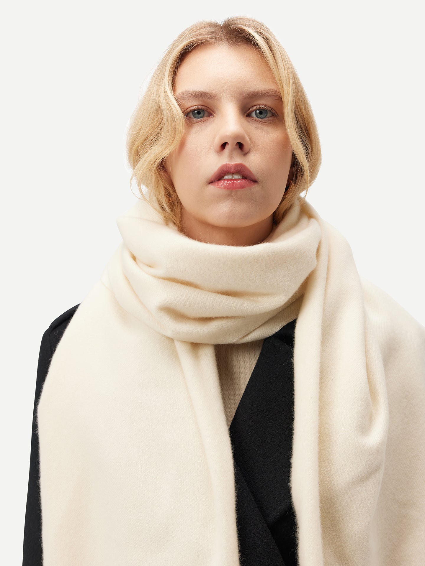 Unisex Cashmere Oversized Woven Scarf White - Gobi Cashmere