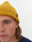 Men's Cashmere Beanie Hat Lemon Curry - Gobi Cashmere #color_deep-yellow