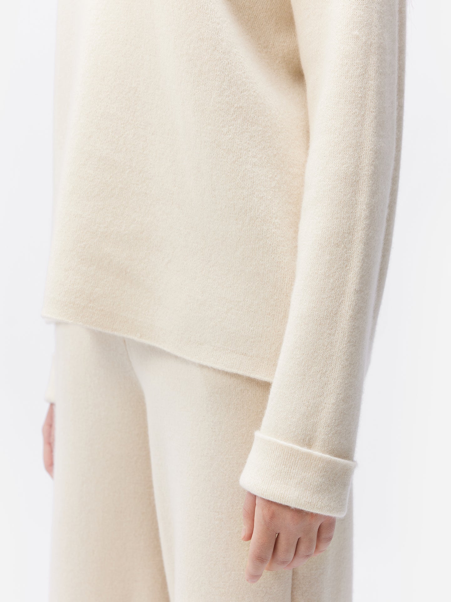 GOBI - Responsible Cashmere Collection - Cashmere Roll-Neck Jumper