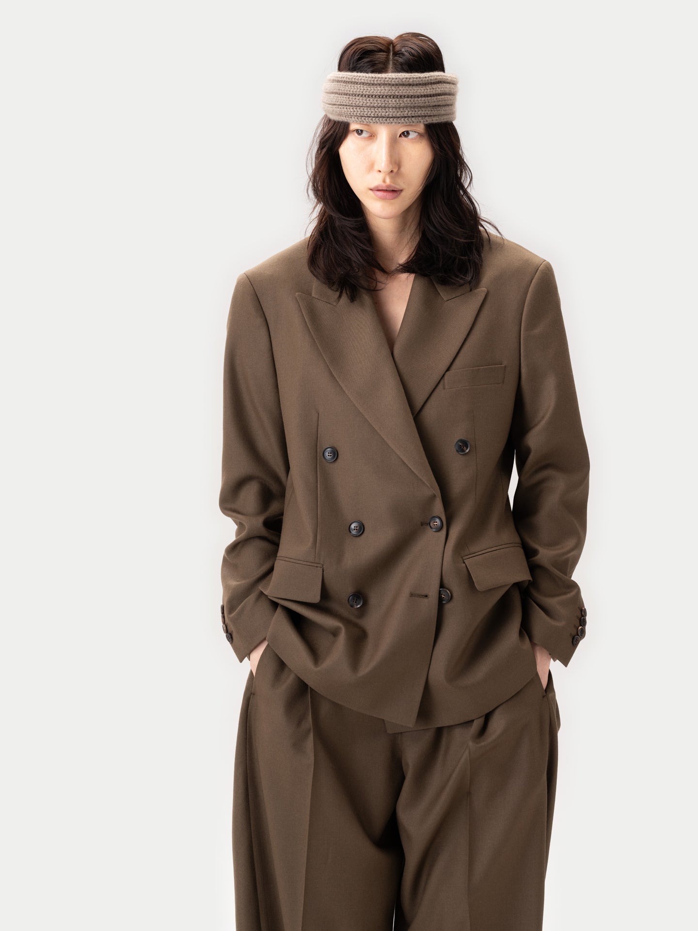 Double-Breasted Cashmere Suit Blazer