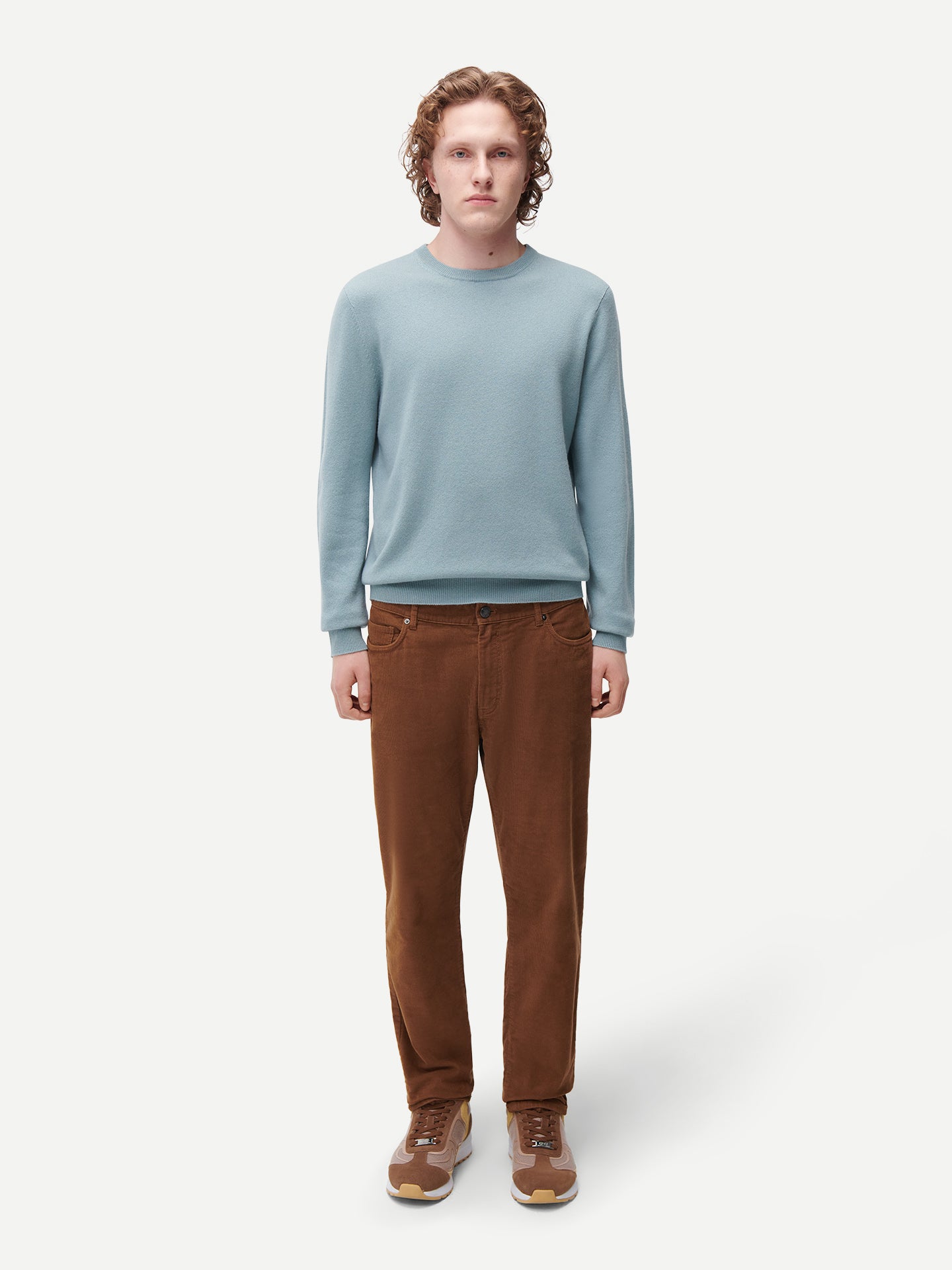 Essential Crewneck Cashmere Jumper