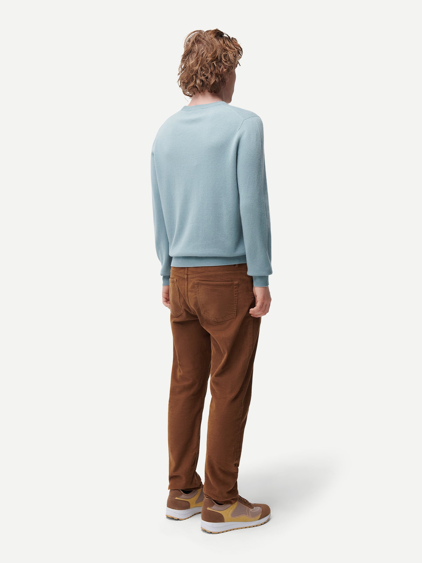Essential Crewneck Cashmere Jumper