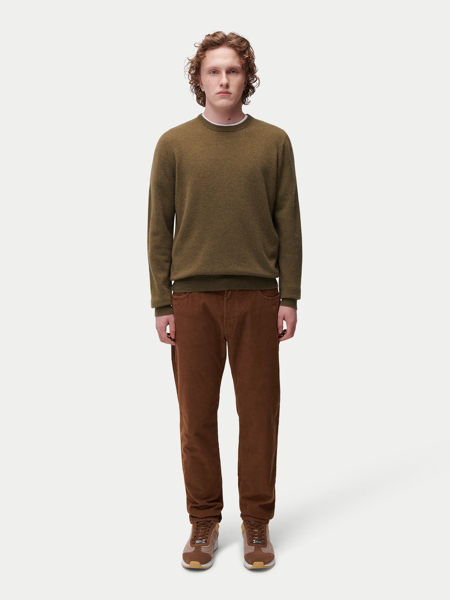 Essential Crewneck Cashmere Jumper