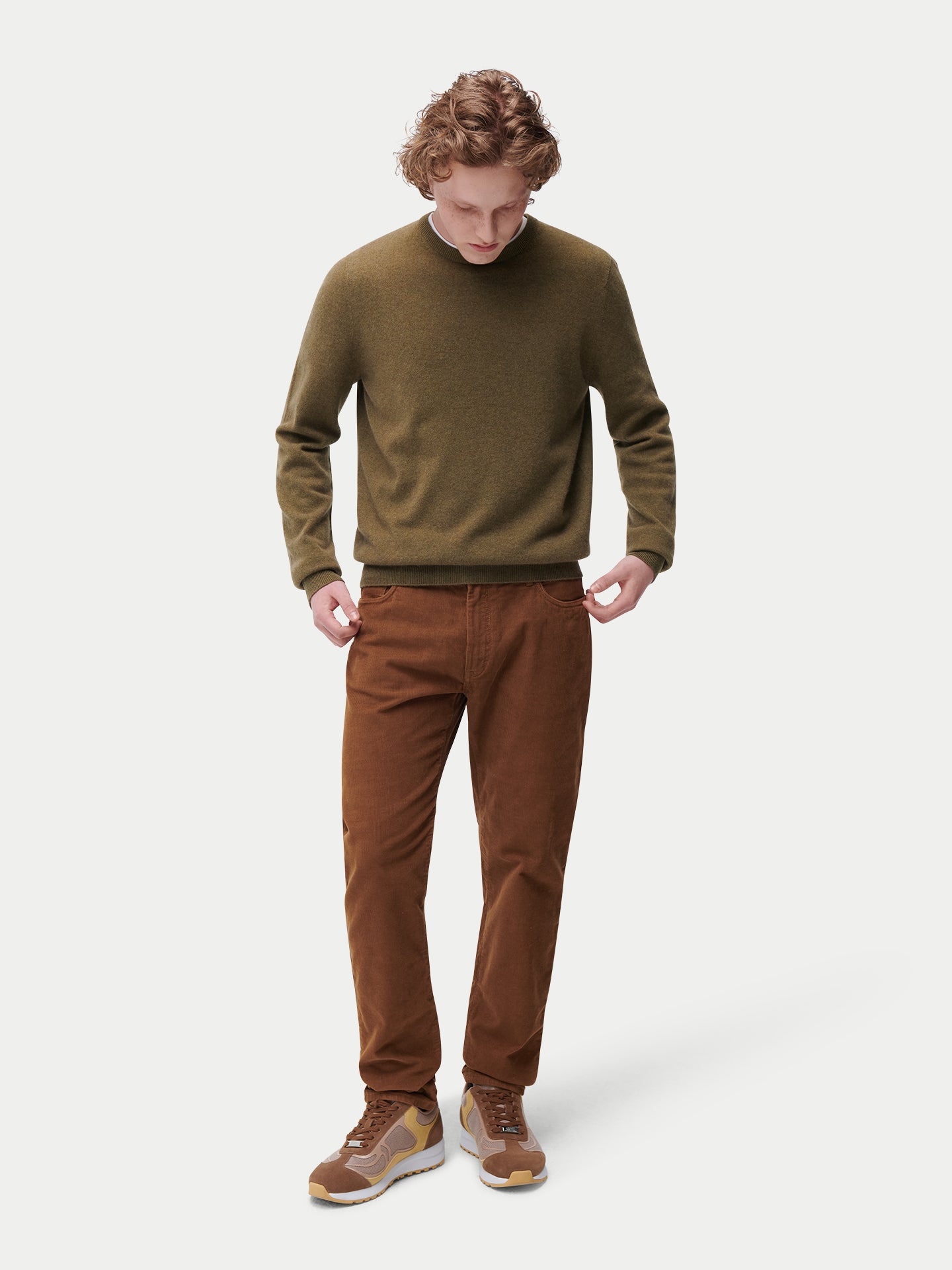 Essential Crewneck Cashmere Jumper