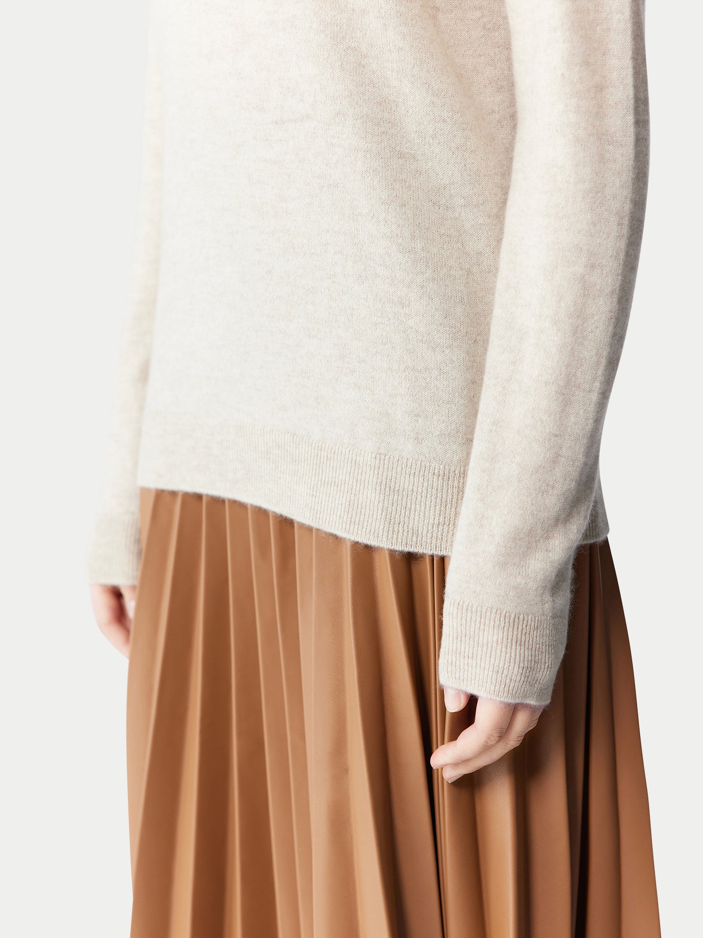 Essential Cashmere Crewneck Jumper