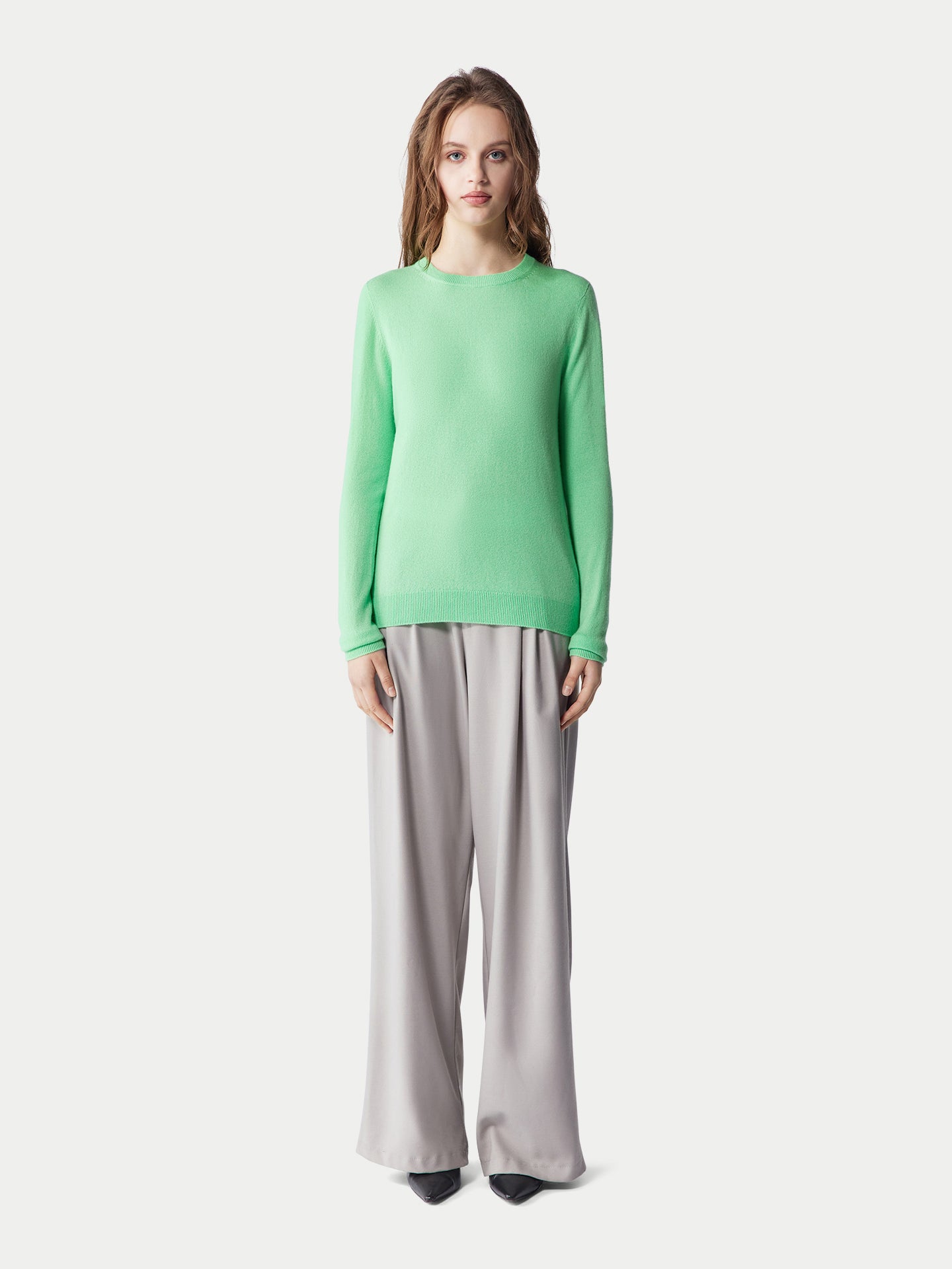 Essential Cashmere Crewneck Jumper