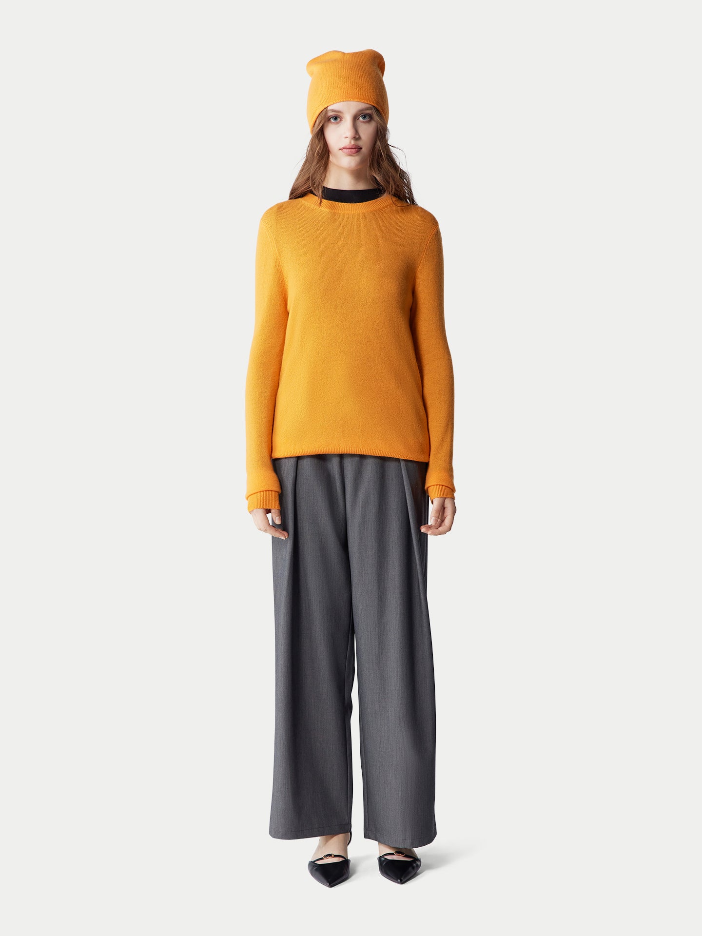 £ 99 Cashmere Hat & Sweater Set