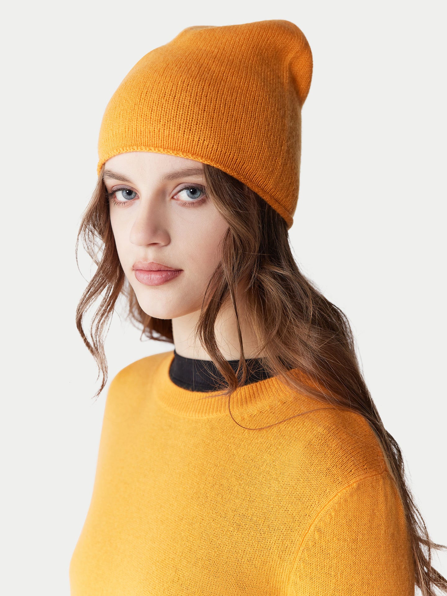 £ 99 Cashmere Hat & Sweater Set