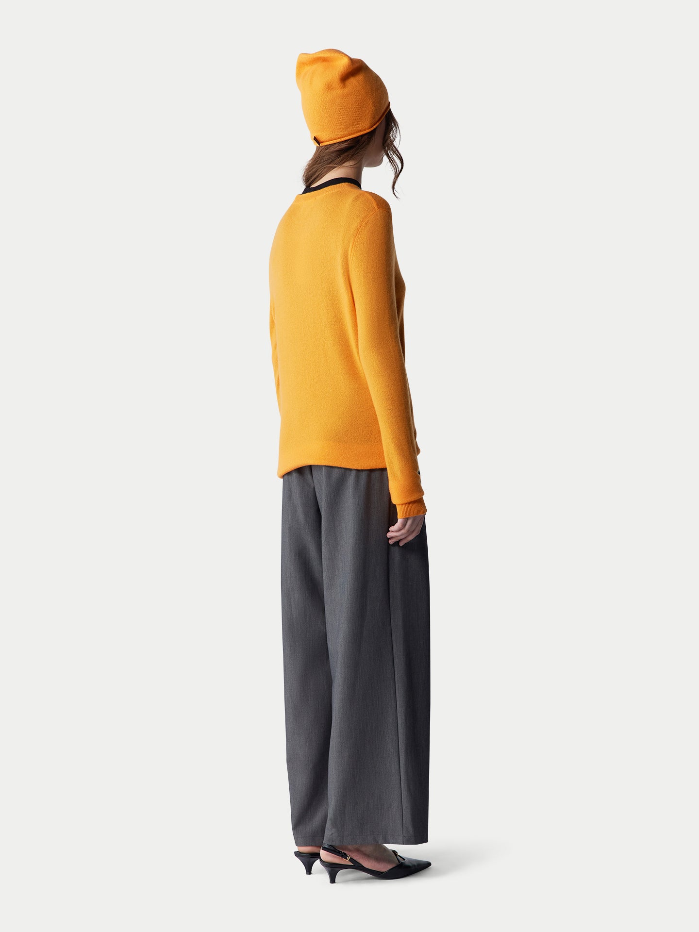£ 99 Cashmere Hat & Sweater Set