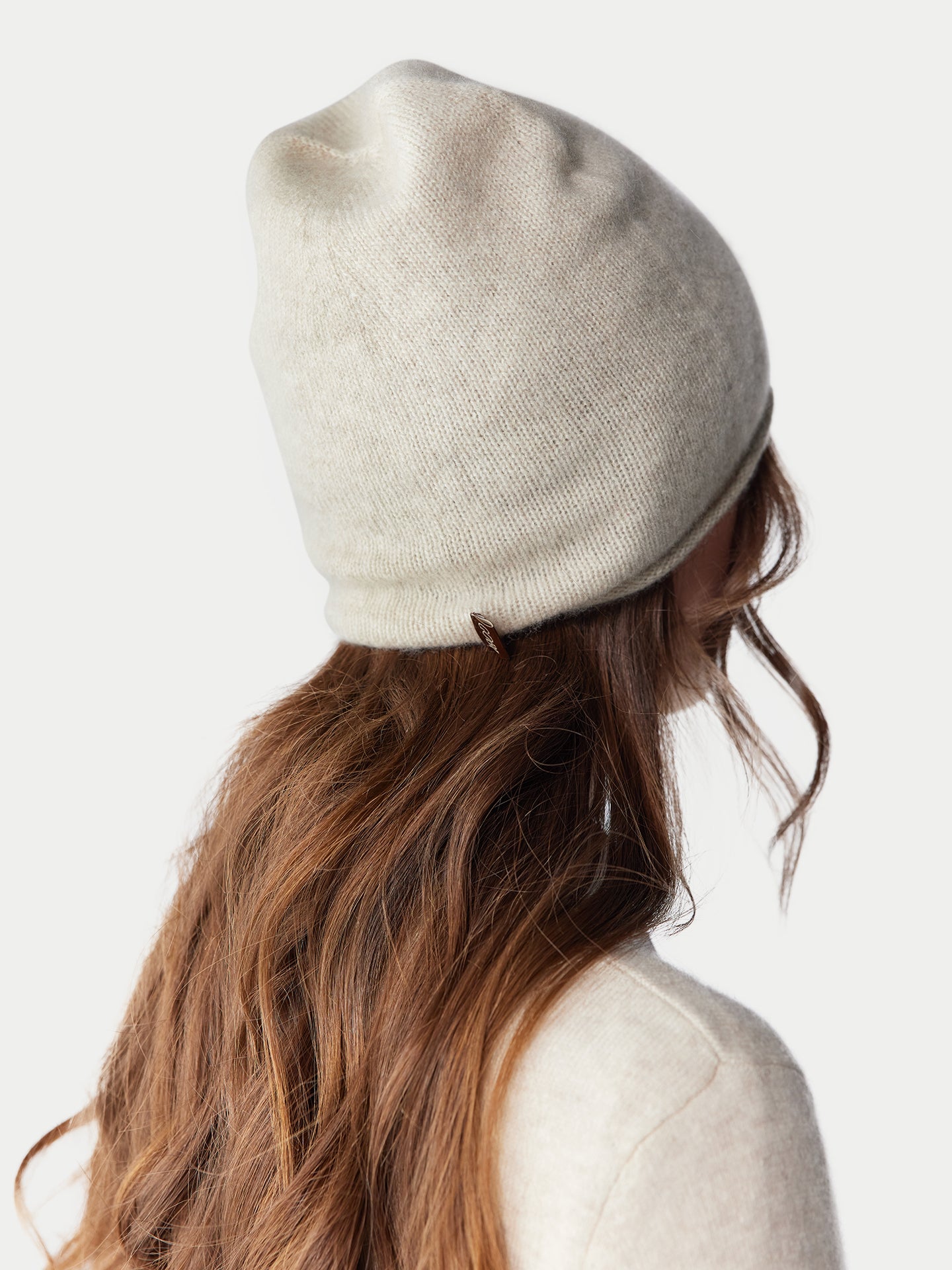 £ 99 Cashmere Hat & Sweater Set
