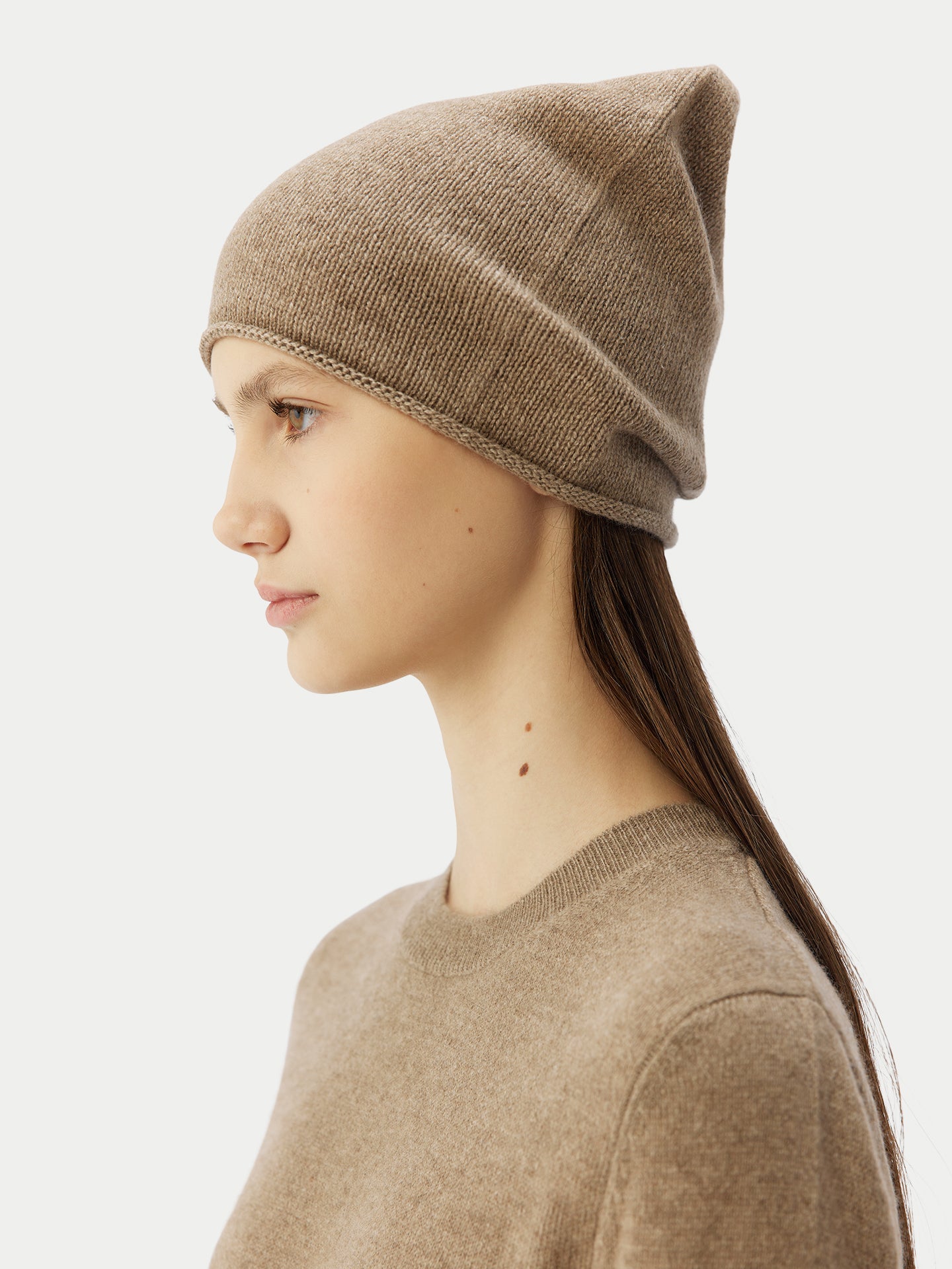 £99 Cashmere Hat & Sweater Set