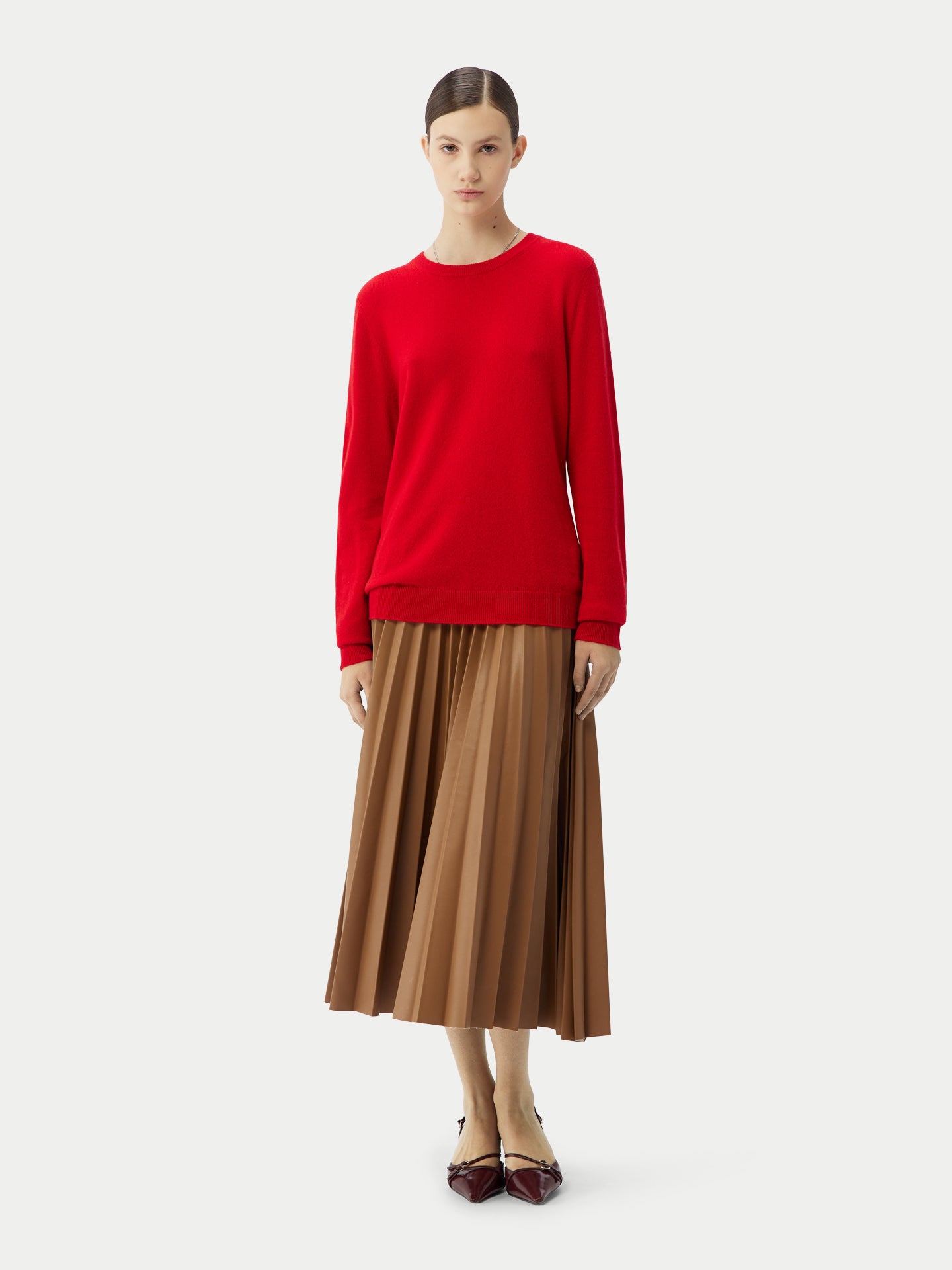 Essential Cashmere Crew Neck Jumper