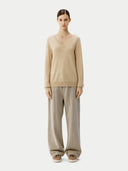 Women’s Basic V-Neck Cashmere Jumper Beige | GOBI UK
