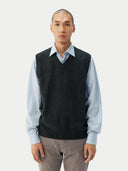 Men’s Cashmere Vest in Charcoal | GOBI Cashmere UK #color_charcoal