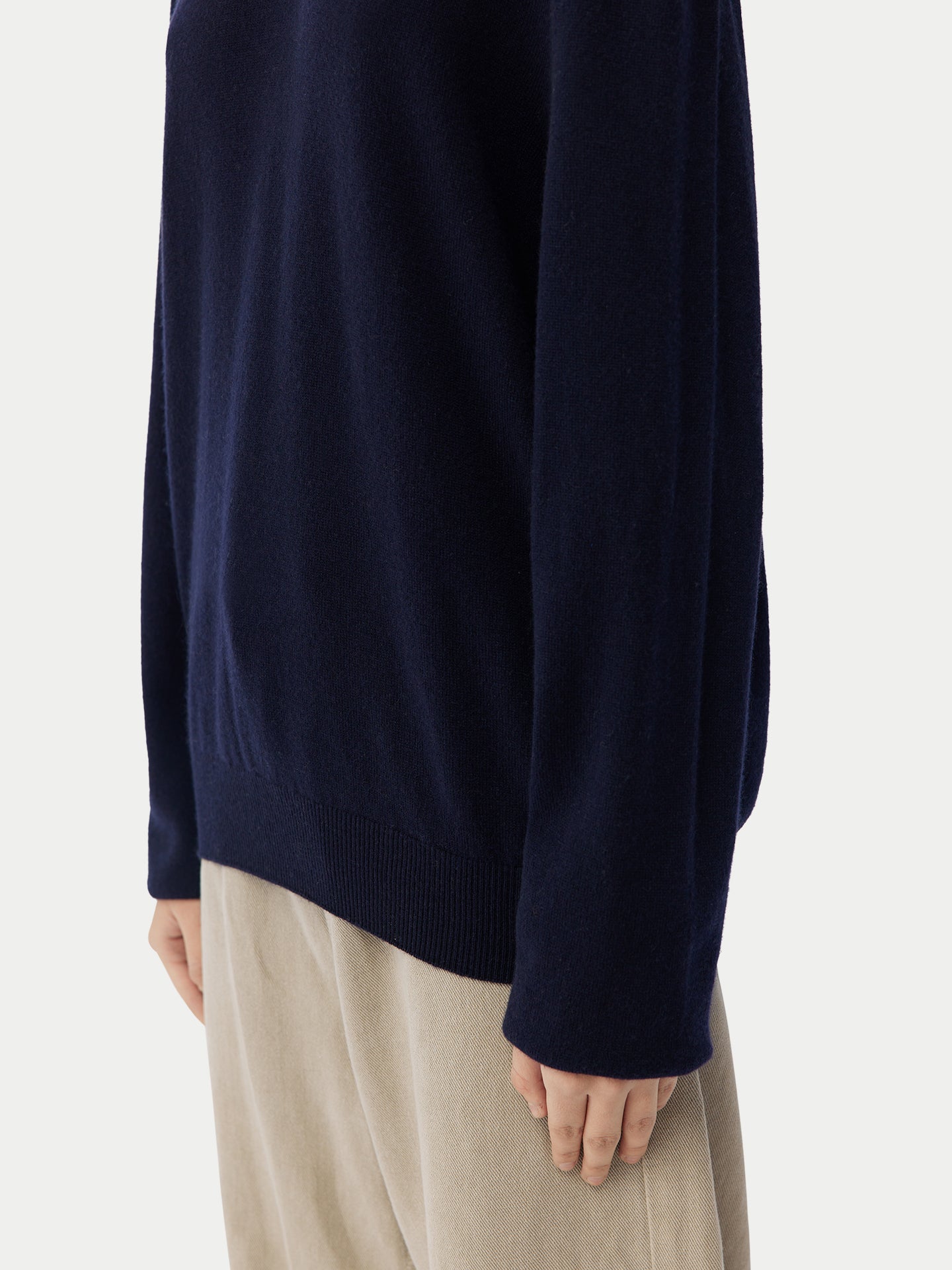 Essential Cashmere V-Neck Sweater