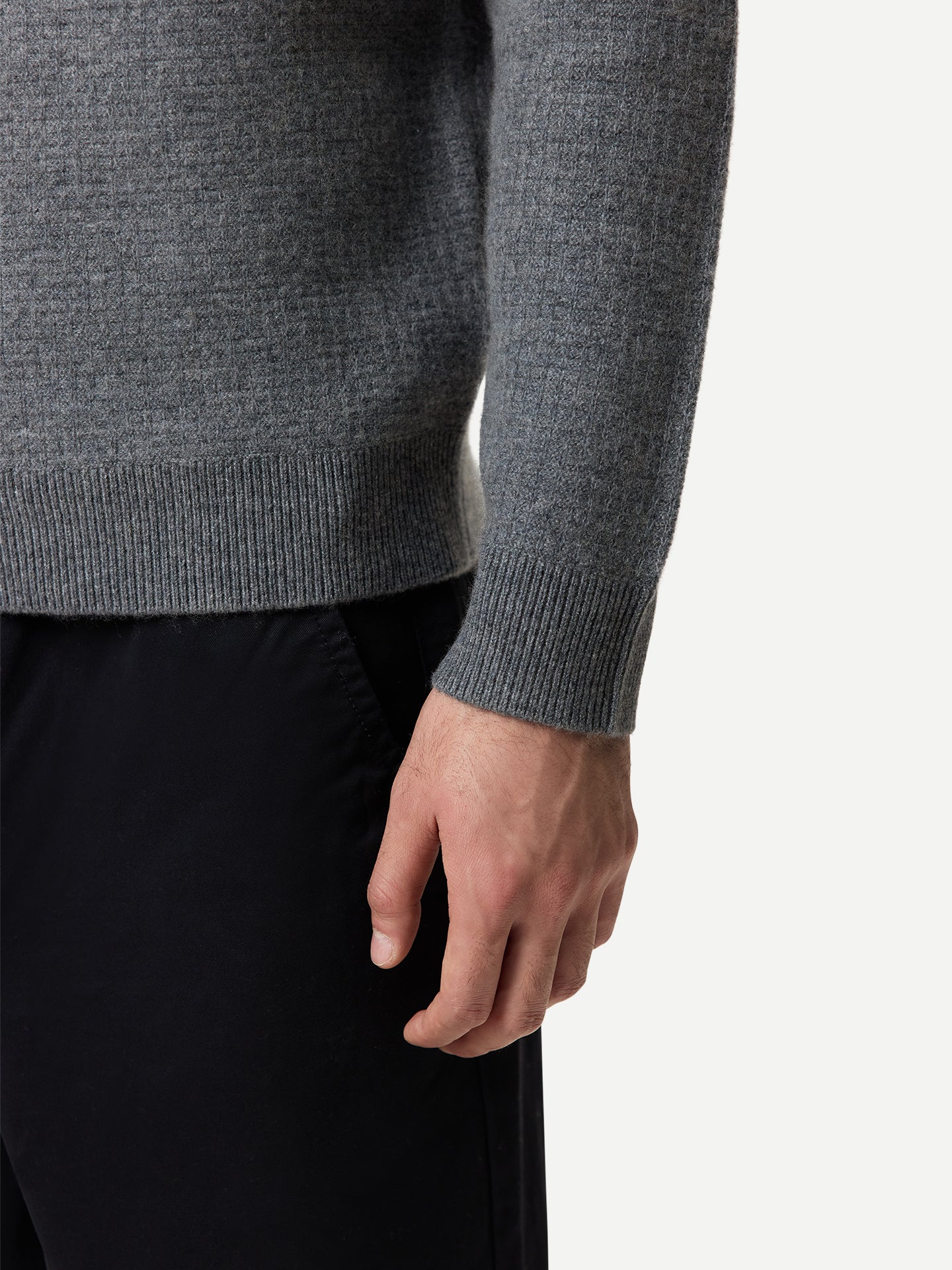 Men's Cashmere Waffle Knit Half-Zip Jumper