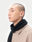 Unisex Cashmere Rib Knit Scarf in Black | GOBI UK