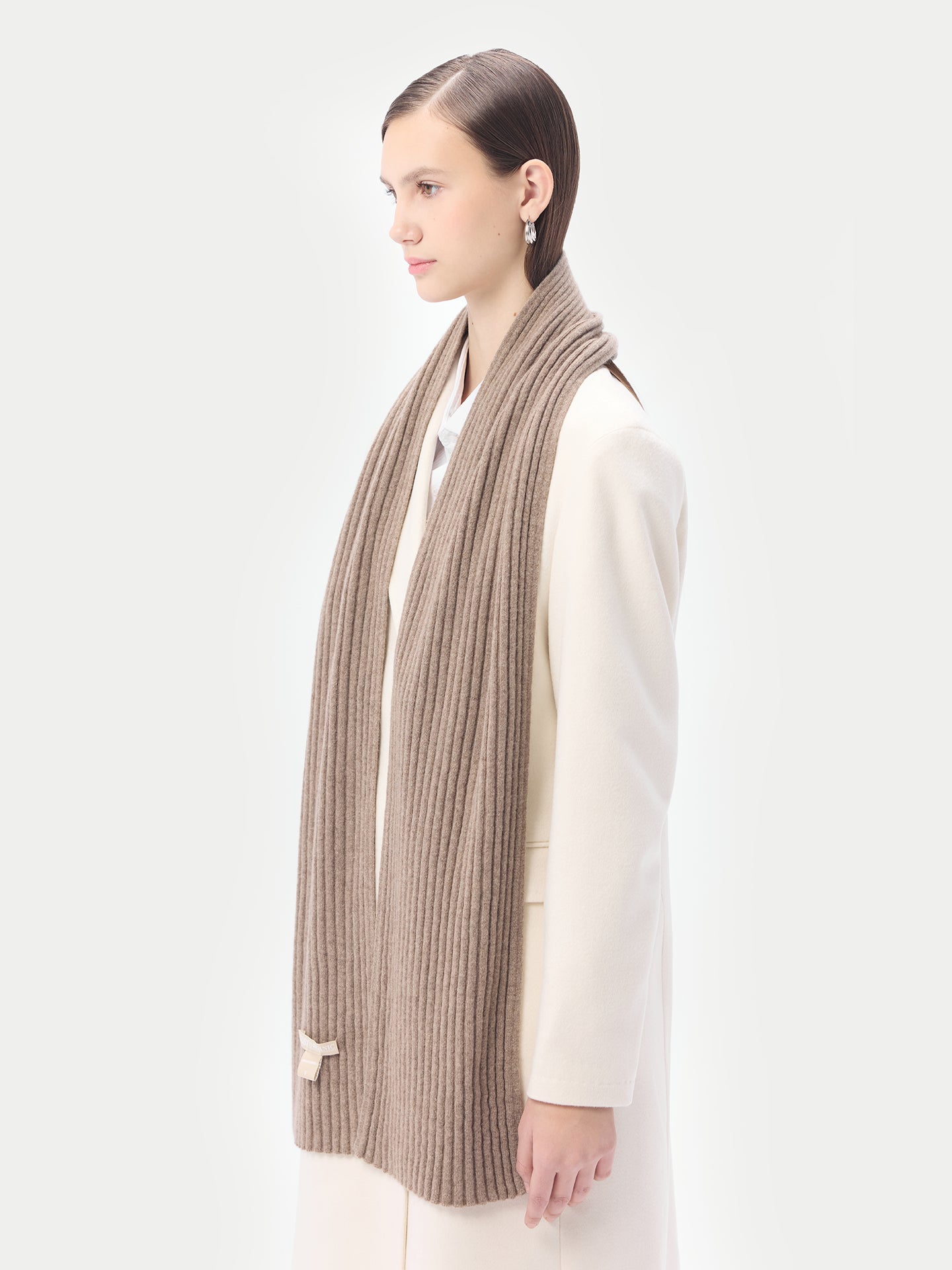 Cashmere Rib Knit Scarf