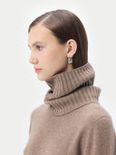 Unisex Cashmere Neck Collar Scarf in Taupe | GOBI UK #color_taupe