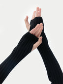 Unisex Cashmere Fingerless Gloves in Black | GOBI UK