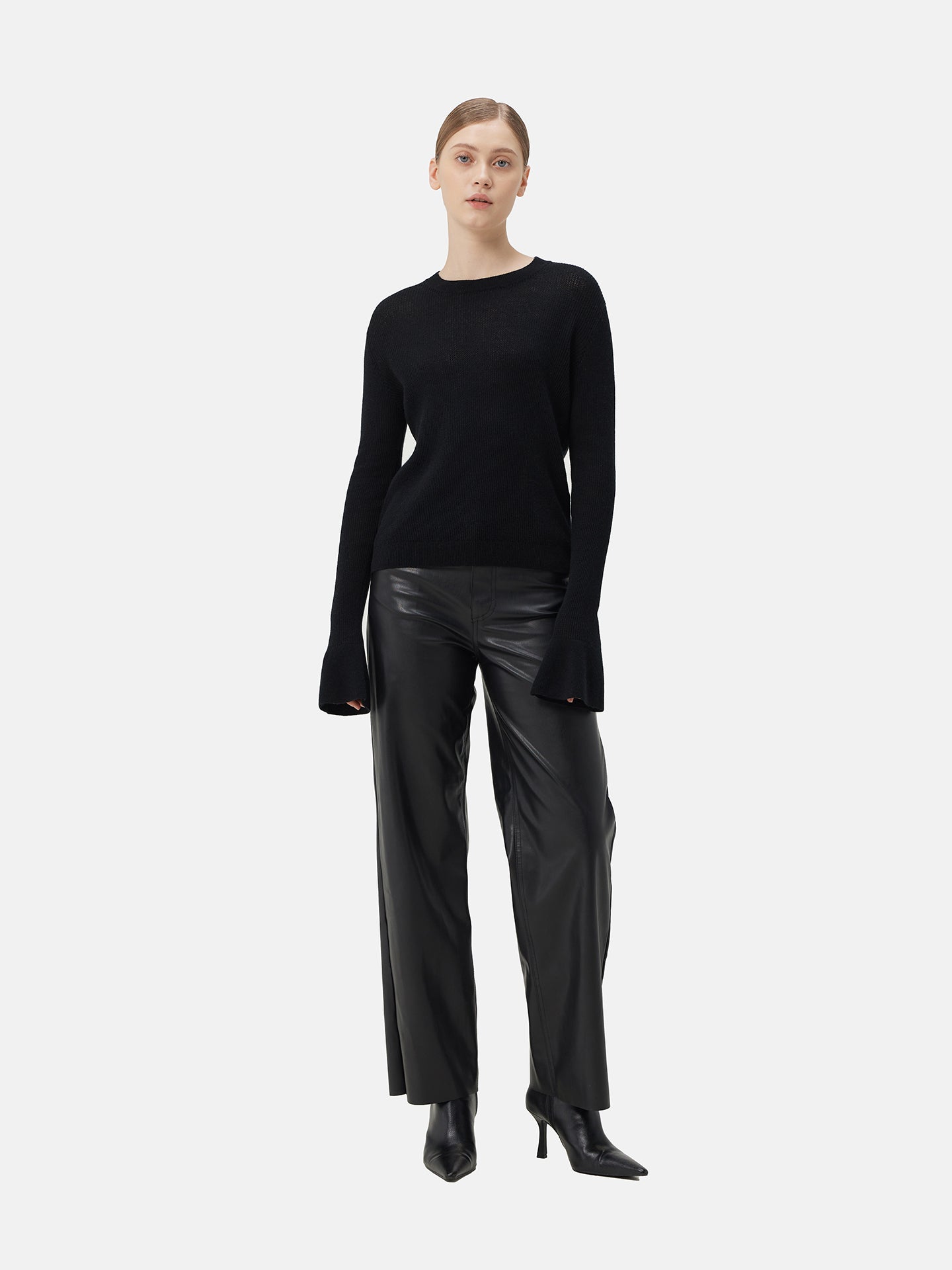 Warm & Cozy Cashmere Bell-Sleeve Jumper Black | GOBI Cashmere