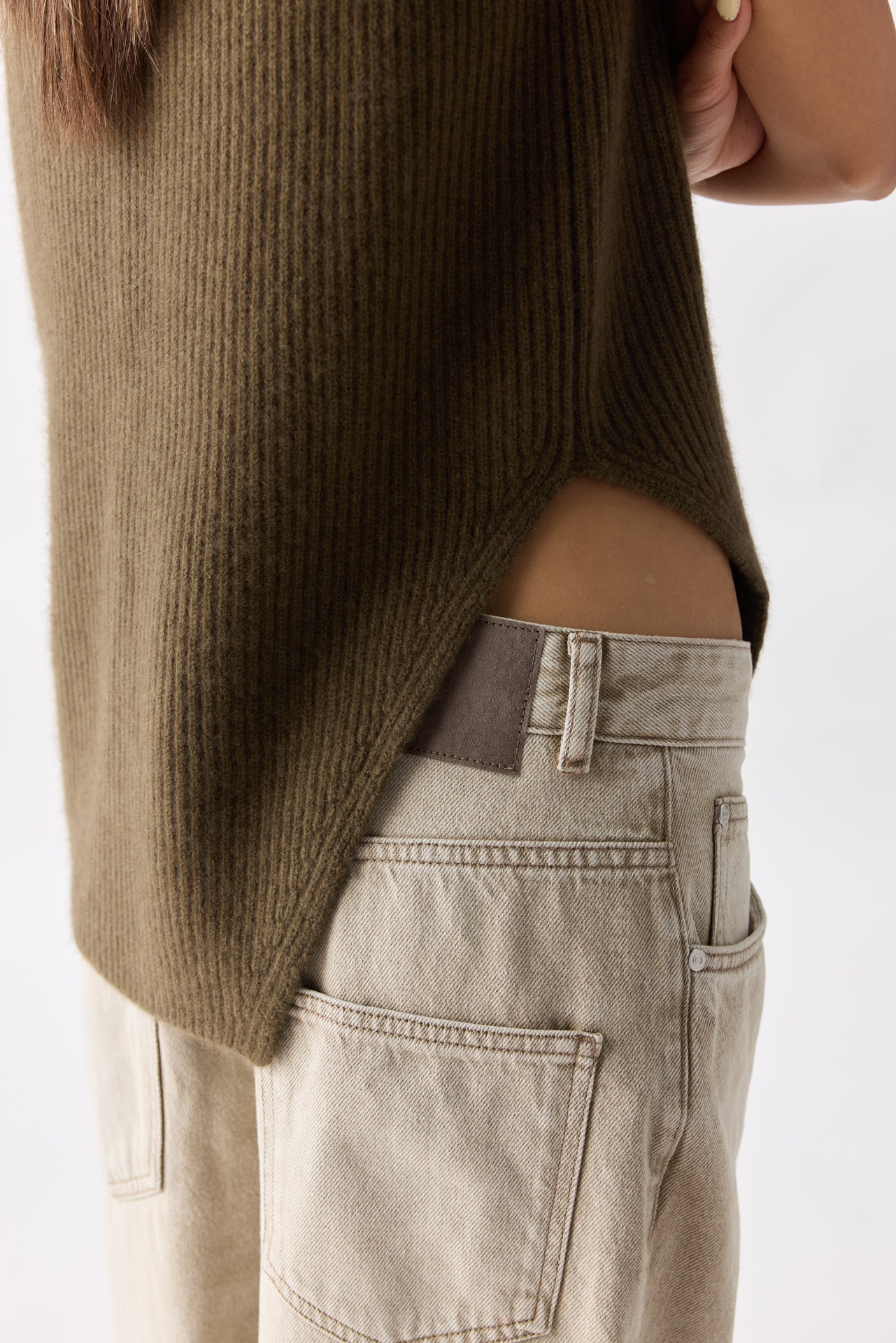 Turtleneck Cashmere Vest