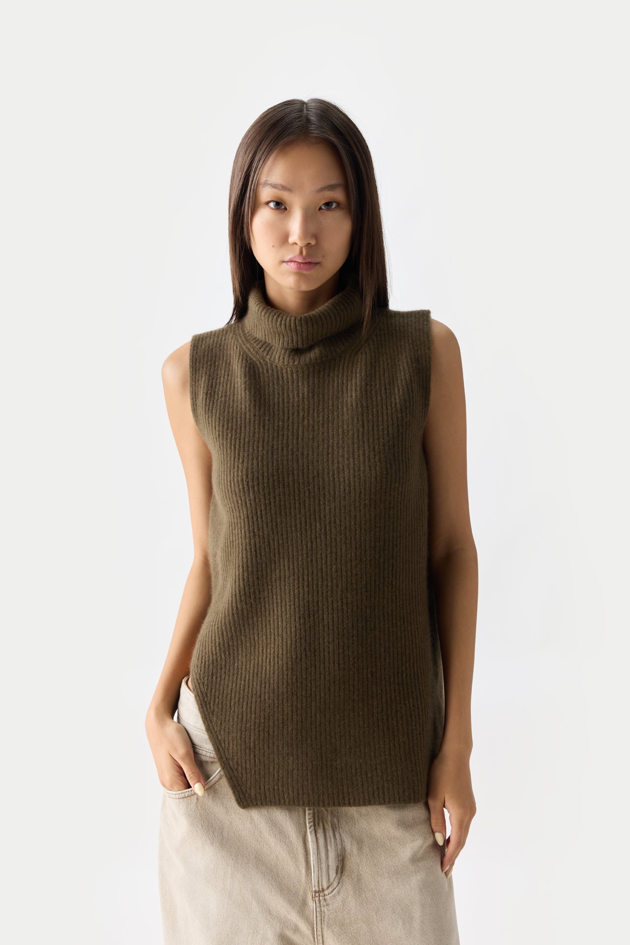 Turtleneck Cashmere Vest