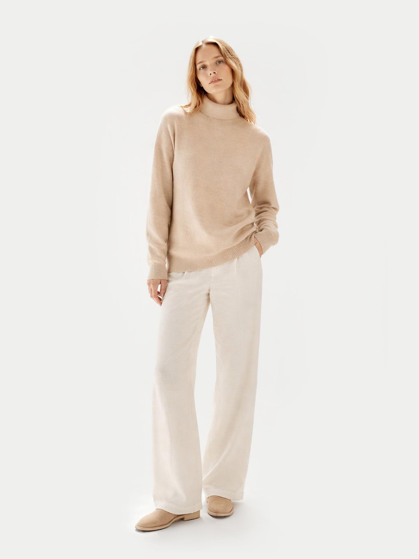 Organic Colour Essential Cashmere Turtleneck Jumper Beige - Gobi Cashmere