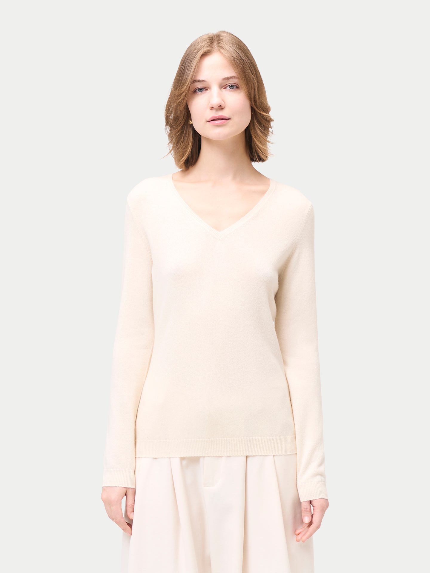 Essential Cashmere V-Neck Jumper