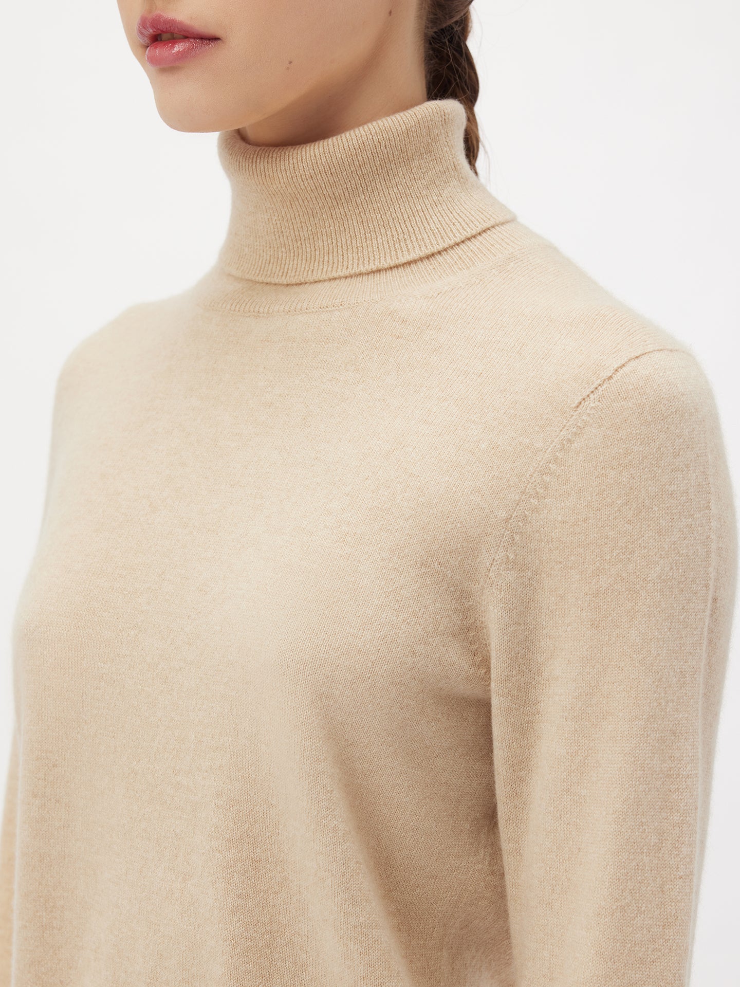 Women's Cashmere Turtle Neck Sweater Beige - Gobi Cashmere