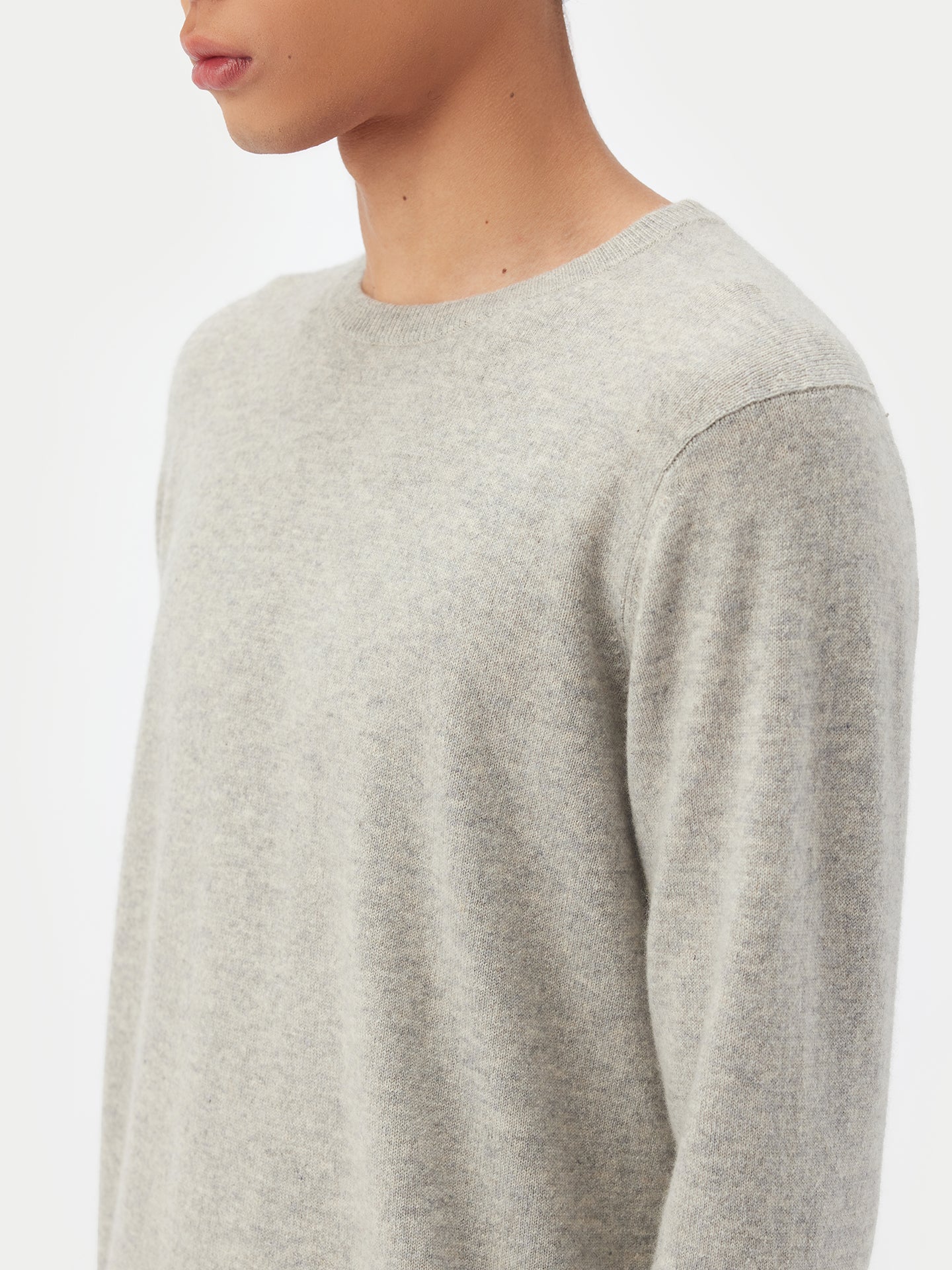 Men's Cashmere Crew Neck Sweater Dawn Blue - Gobi Cashmere