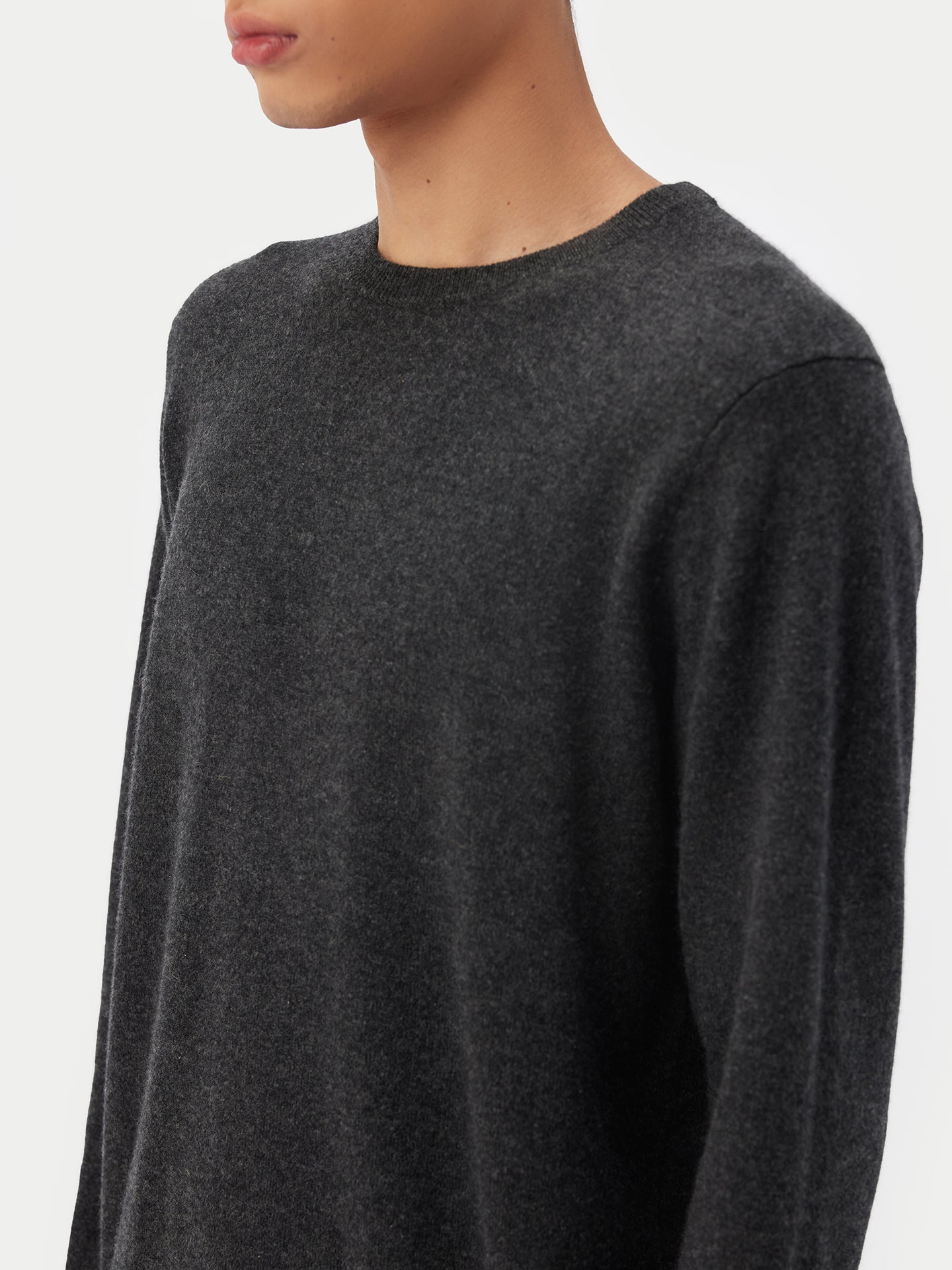 Men's Cashmere Basic Round Neck Sweater Gray - Gobi Cashmere