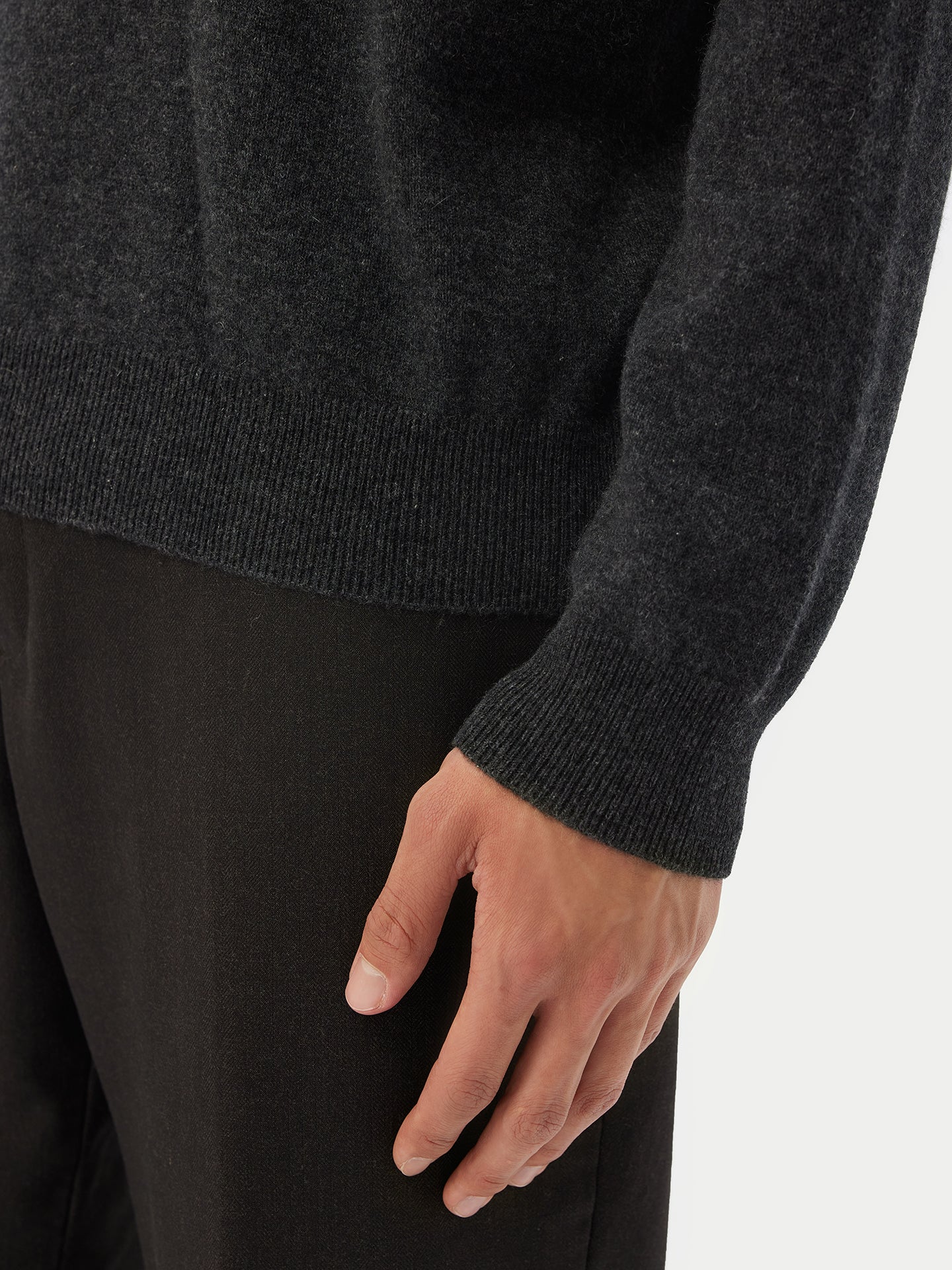 Men's Cashmere Basic Round Neck Sweater Gray - Gobi Cashmere