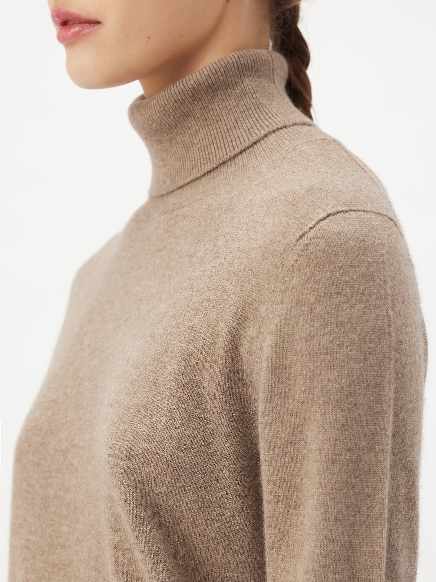 Women's Cashmere Basic Turtle Neck Sweater Taupe - Gobi Cashmere