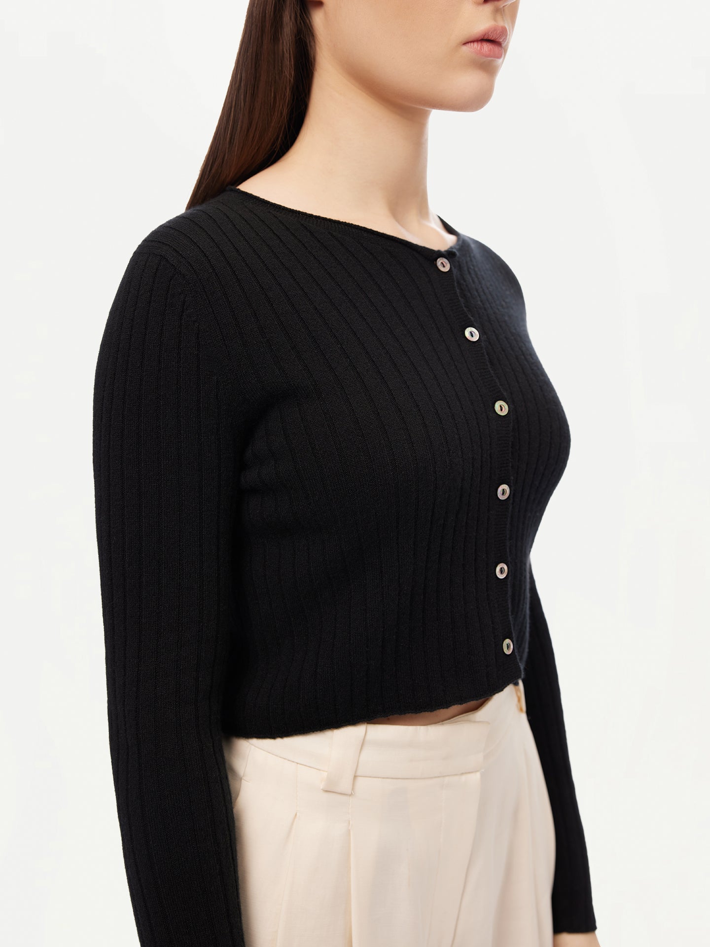 GOBI Cashmere - Lightweight Cashmere Cardigan Black - 3D-Knit Collection